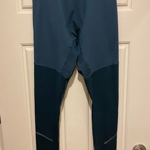 Mens Under Armour Cold Gear Running Tights.  Like New